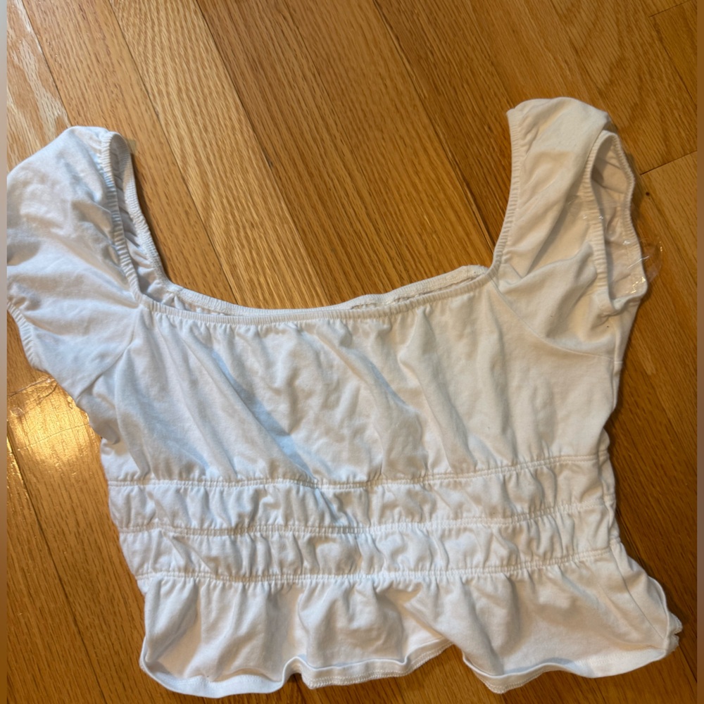 Pacsun white flowy crop top